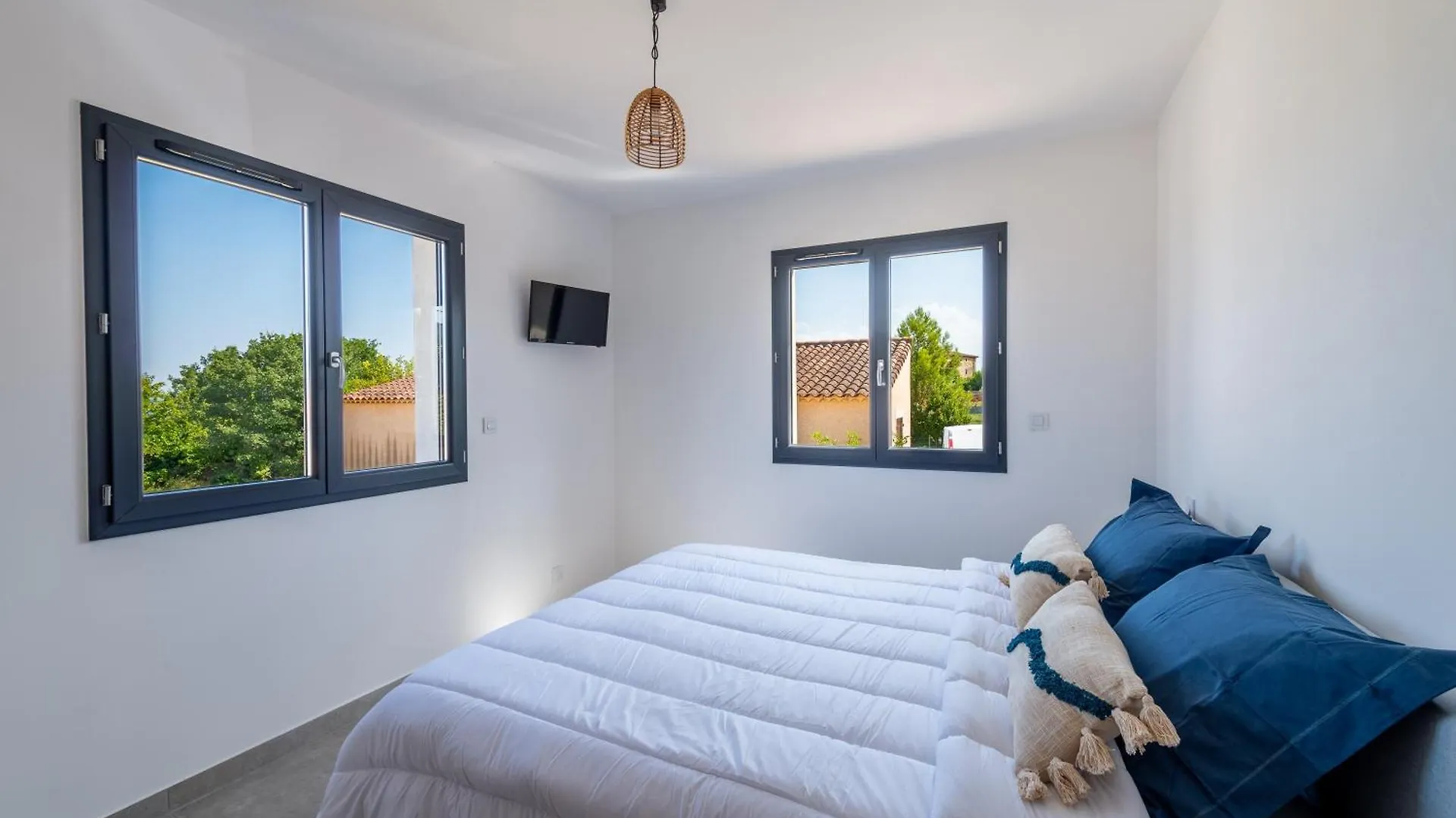Bessas Les Lauriers Roses - Maison Climatisee Piscine בית נופש