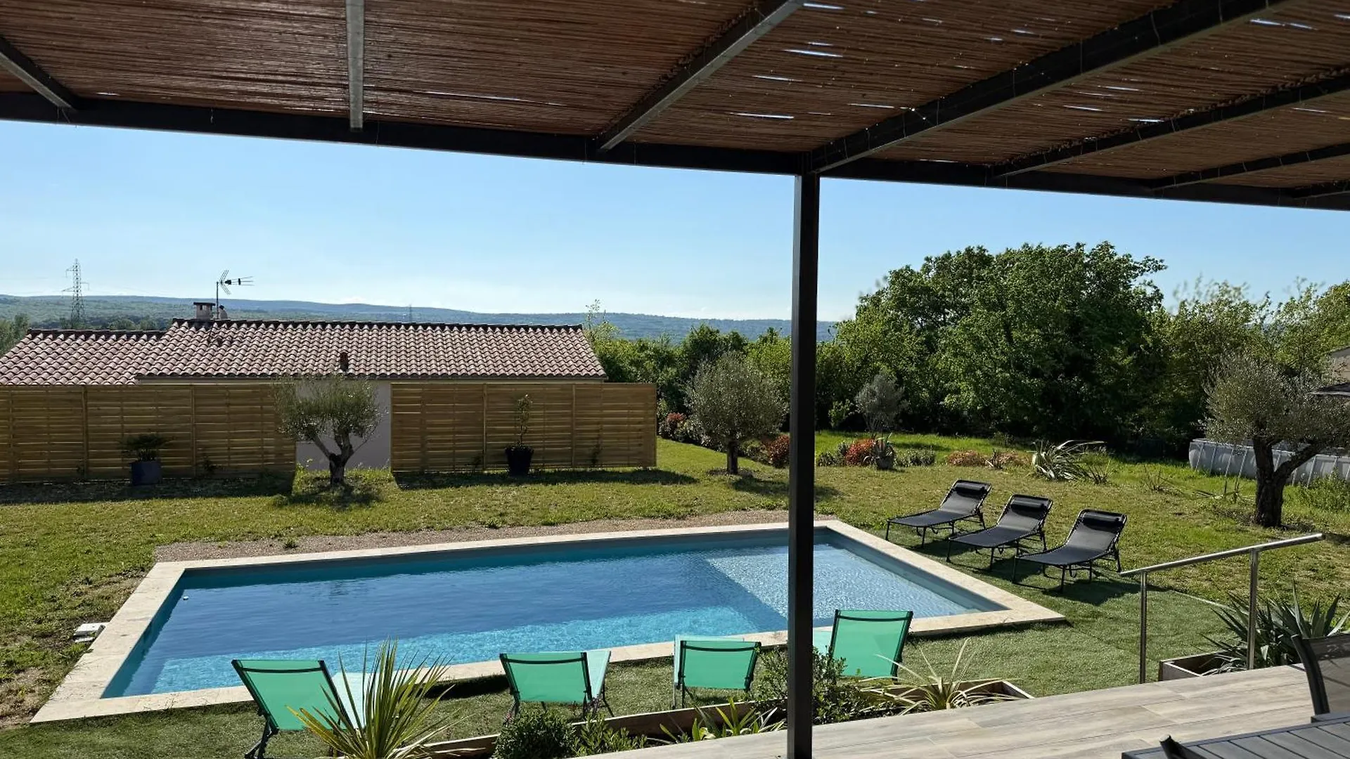 Bessas Les Lauriers Roses - Maison Climatisee Piscine